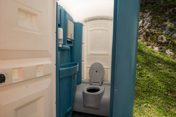 Best Sanitation services for porta potties  in Minorca, LA